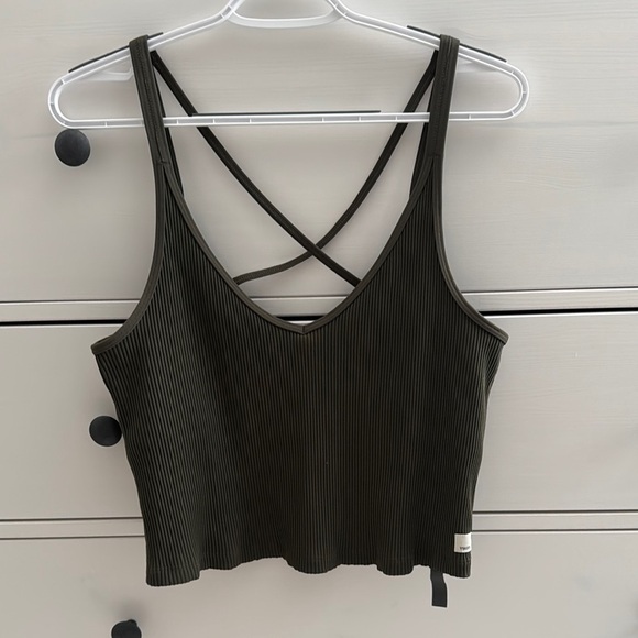 Vuori Women's Rib Crop Tank Top Shirt  Oregano Green VW189 Size XL - Picture 1 of 6